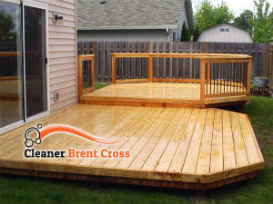 wooden-deck-cleaning-brent-cross